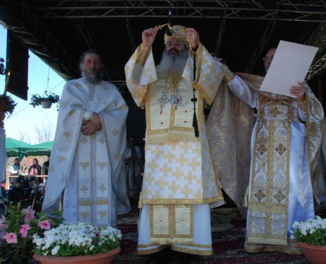 Biserica „Schimbarea la Față“ - Socola, resfințită după 15 ani de când a renăscut