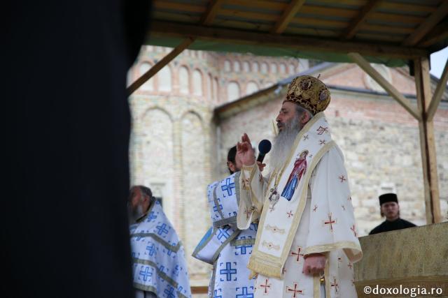Înălțarea Domnului la Mănăstirea Neamț – IPS Teofan: „Taina Dumnezeieștii Liturghii este taina înălțării noastre la Cer”