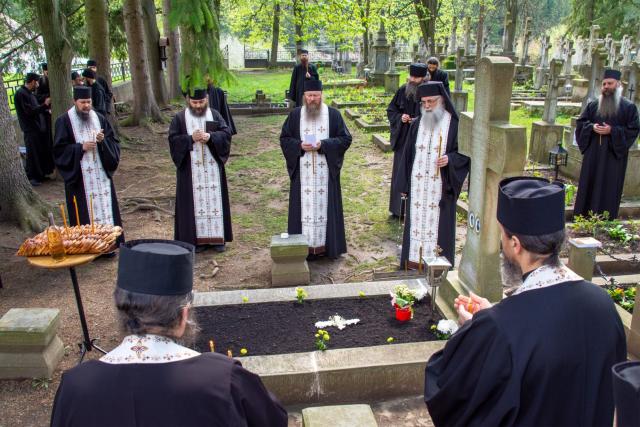 Parastas pentru maica Benedicta – acad. Zoe Dumitrescu-Bușulenga la 14 ani de la trecerea la cele veșnice