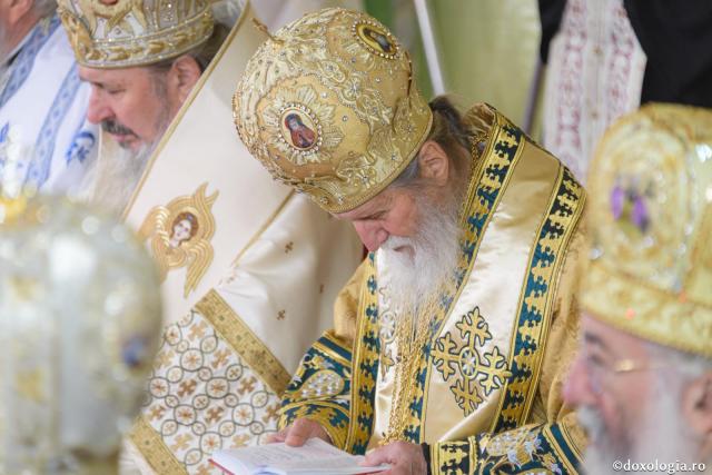 Părintele Arhiepiscop Pimen al Sucevei și Rădăuților a trecut la cele veșnice