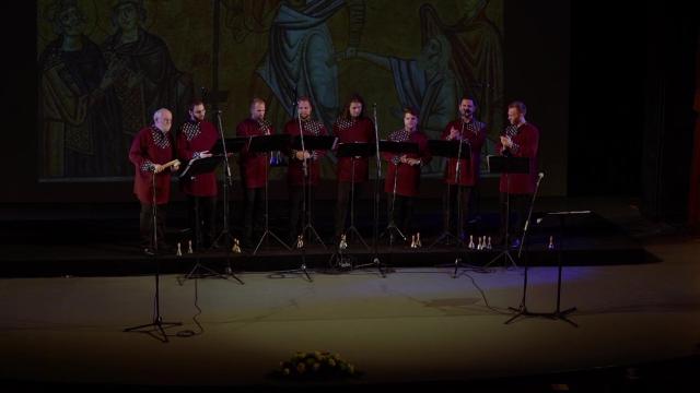 (Video) Simera Christos anesti (Azi Hristos a înviat) – Corul „Sfântul Efrem”