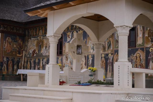 (Video) Niciodată părintele Iustin n-a fost un răzvrătit. El ne-a lăsat ca testament virtutea ascultării