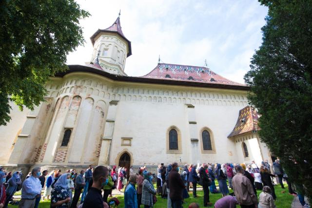 Trei ierarhi, prezenți la „hramul cel mare al Sucevei”