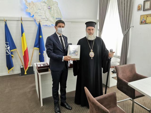Protocol de colaborare între Arhiepiscopia Romanului şi Bacăului şi Prefectura Bacău