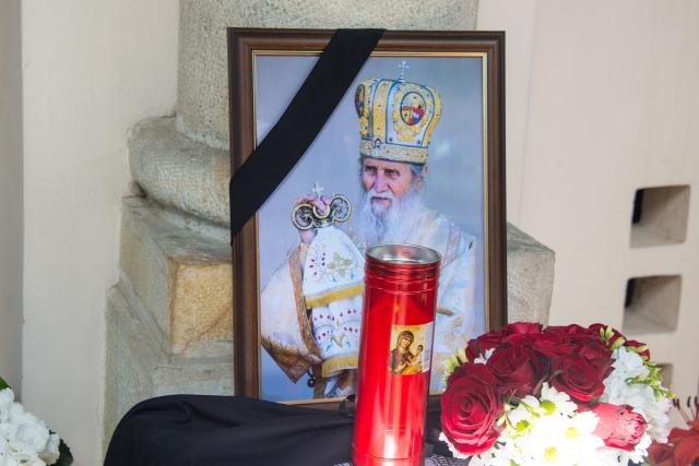 IPS Arhiepiscop Pimen va fi pomenit la 40 de zile la Suceava și Sihăstria Putnei