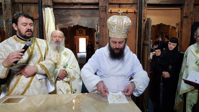 PS Părinte Damaschin, la resfințirea bisericii Mănăstirii Humor: „Răspuns bun de la Dumnezeu să primească toți ctitorii”
