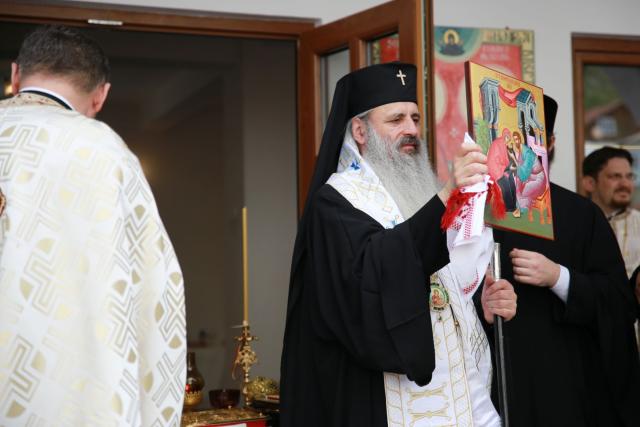 Sfințire de casă socială la Parohia „Sf. Ioachim și Ana” din Piatra Neamț
