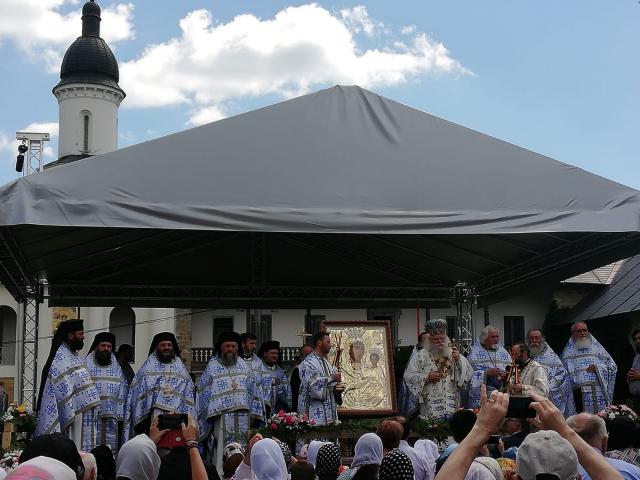 Sărbătoarea icoanei Maicii Domnului „Îndrumătoarea” de la Mănăstirea Neamț
