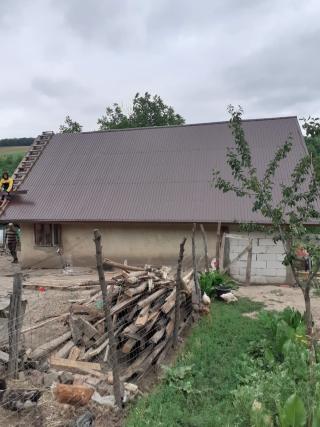 Casa familiei Baciu are un acoperiș nou