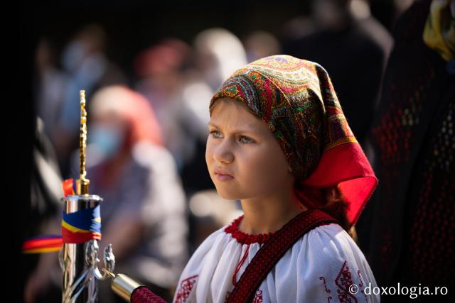 Zi mare în Bucovina lui Ștefan: IPS Calinic, noul întâistătător al Arhiepiscopiei Sucevei și Rădăuților, a fost întronizat