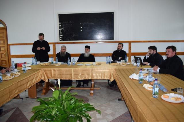Întrunire misionară cu preoţi din şapte protopopiate, la Botoşani