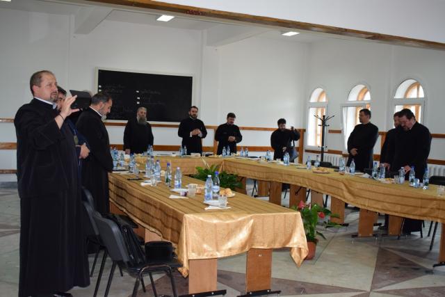Întrunire misionară cu preoţi din şapte protopopiate, la Botoşani