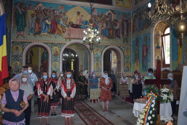Patriarhul Teoctist Arăpașu, pomenit la Victoria și la Tocileni