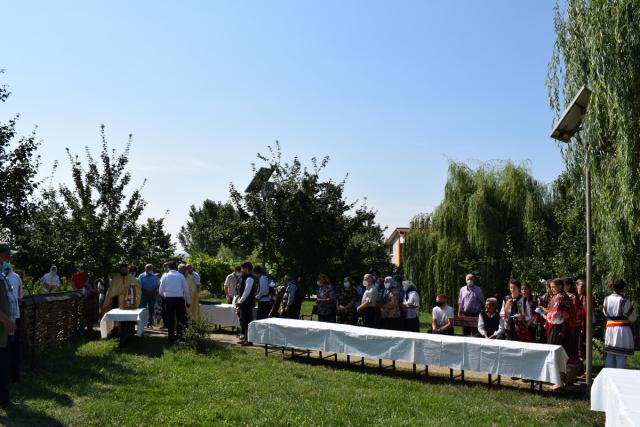 Patriarhul Teoctist Arăpașu, pomenit la Victoria și la Tocileni