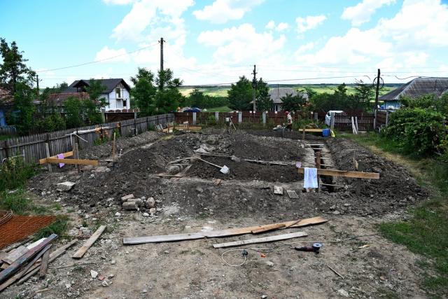 Casă parohială în construcţie la Ceir-Todireni, judeţul Botoşani