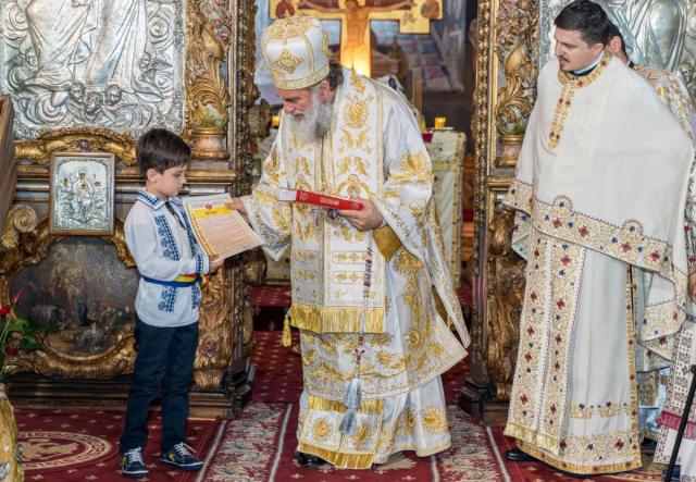 Sfântul Ioan Iacob, serbat la Catedrala Arhiepiscopală din Roman