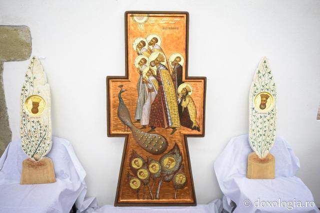(Foto) Expoziția „Rădăcini brâncovenești” – lucrări inspirate din viața Sfinților Brâncoveni