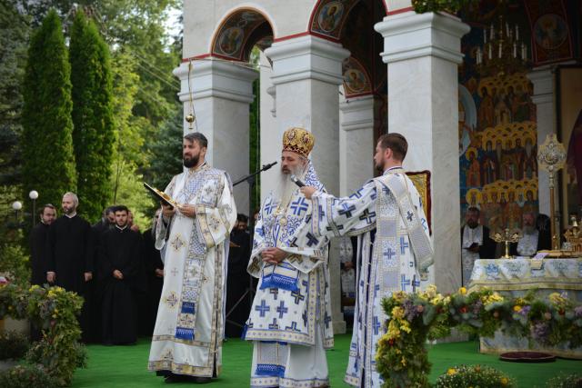 Cinstirea Sfintei Teodora la Mănăstirea Sihăstria: „Mângâierea vine din Euharistie, mângâierea vine din Scripturi, mângâierea vine din familie”