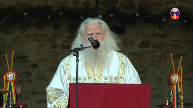 (Video) „Schimbarea la Față a Domnului ne descoperă puterea de transfigurare și de îndumnezeire a noastră, prin Sfânta Liturghie” – IPS Calinic