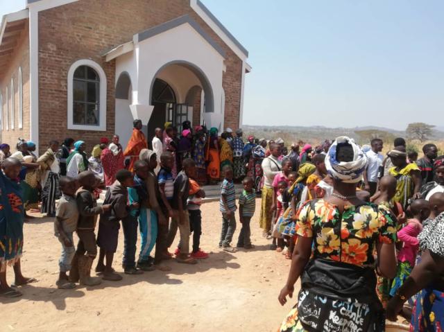 Prima Liturghie în biserica Adormirii Maicii Domnului de la Igangimale