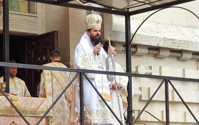 (Video) „Sfinții Martiri Brâncoveni, mărturisire și jertfă” – PS Benedict
