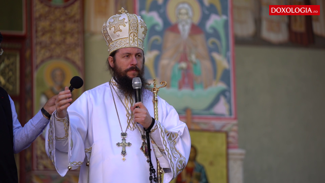 (Video) PS Damaschin: „Să trăim o viață de care să fim bucuroși atunci când se apropie clipa plecării!”