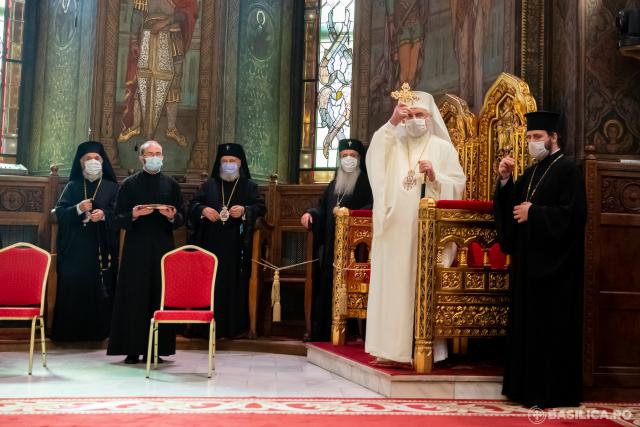 Patriarhul României, la 13 ani de la întronizare: „Să mulţumim permanent lui Dumnezeu, pentru că trăim permanent din milostivirea Lui”