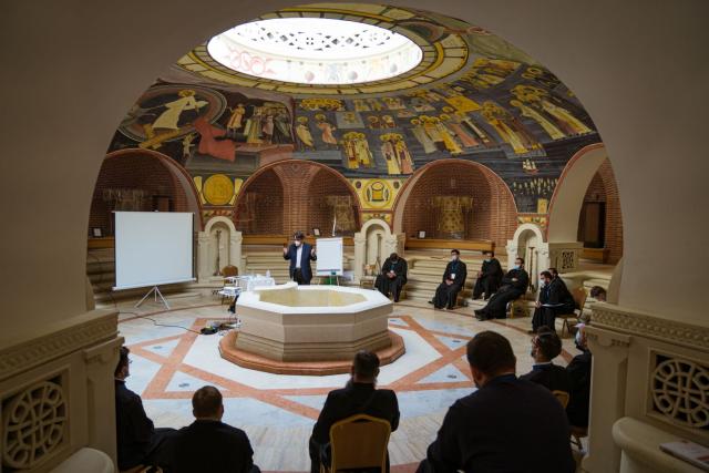 Cursurile pentru obținerea gradelor profesionale în preoție au ajuns la final