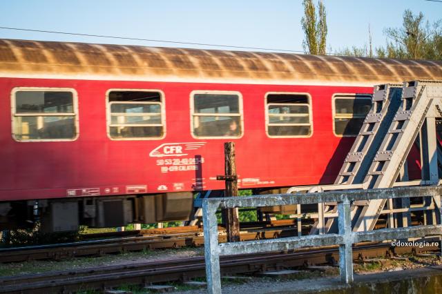 CFR Călători suplimentează trenurile pentru pelerinii Sfintei Parascheva