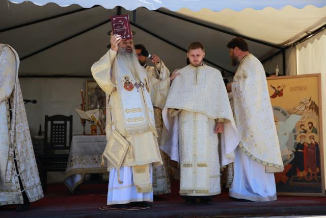 6 Sfinte Liturghii, oficiate în această duminică la Ansamblul Mitropolitan Iași
