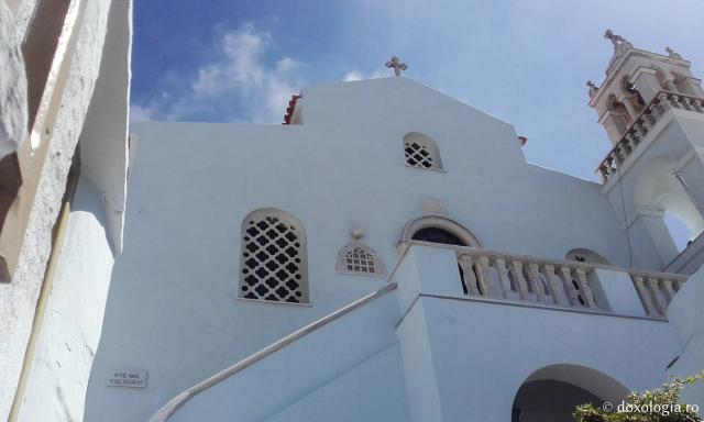Mănăstirea Sfintei Pelaghia din Tinos, Grecia
