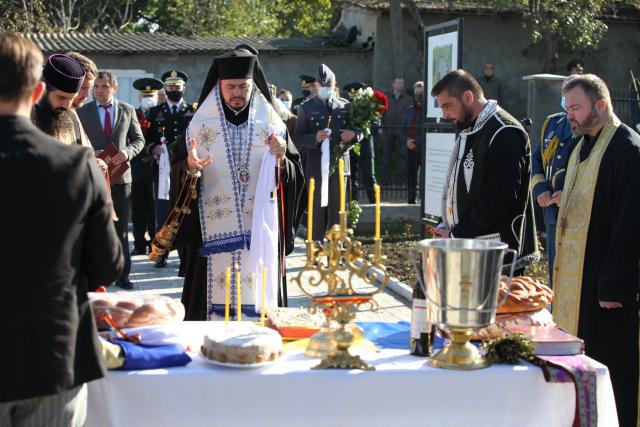 Cimitirul de onoare al ostașilor români din Mana-Orhei, sfinţit de PS Veniamin
