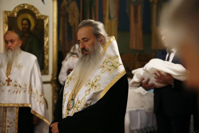 „Marea lucrare a lui Dumnezeu a fost că toți acești cinci copii au fost născuți prin cezariană”