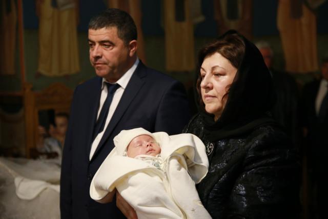 „Marea lucrare a lui Dumnezeu a fost că toți acești cinci copii au fost născuți prin cezariană”