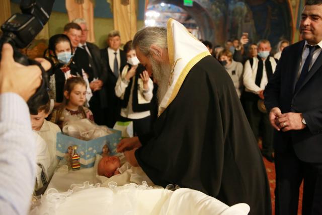 „Marea lucrare a lui Dumnezeu a fost că toți acești cinci copii au fost născuți prin cezariană”