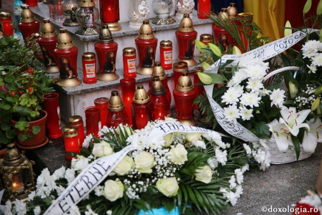 Părintele Constantin Muha, slujitorul devotat al Bisericii, a fost înmormântat