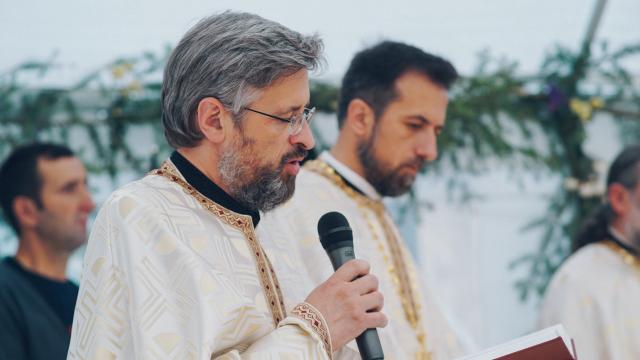 PS Părinte Andrei, Episcopul Covasnei și Harghitei, în Protopopiatul Piatra Neamț: a sfințit o casă socială și un centru social