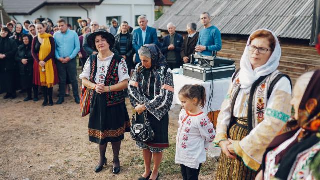 PS Părinte Andrei, Episcopul Covasnei și Harghitei, în Protopopiatul Piatra Neamț: a sfințit o casă socială și un centru social