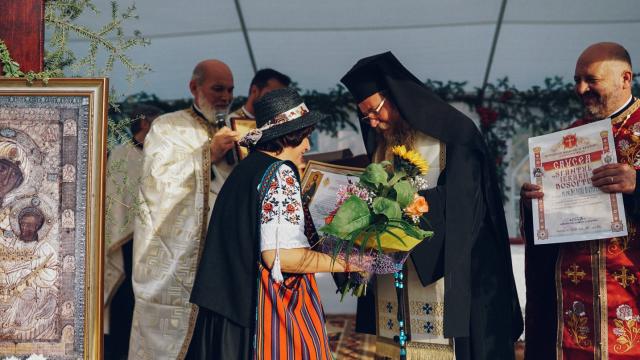 PS Părinte Andrei, Episcopul Covasnei și Harghitei, în Protopopiatul Piatra Neamț: a sfințit o casă socială și un centru social