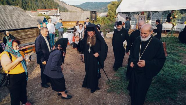 PS Părinte Andrei, Episcopul Covasnei și Harghitei, în Protopopiatul Piatra Neamț: a sfințit o casă socială și un centru social