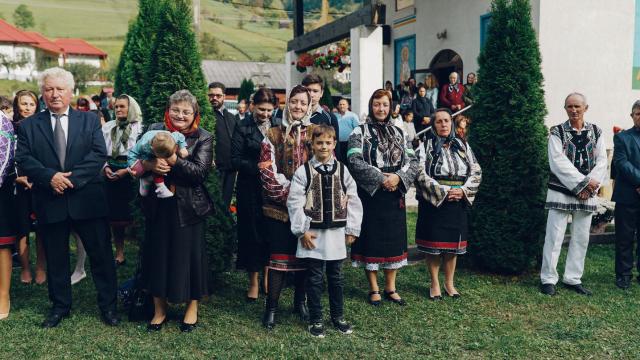PS Părinte Andrei, Episcopul Covasnei și Harghitei, în Protopopiatul Piatra Neamț: a sfințit o casă socială și un centru social