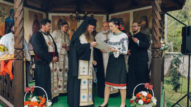 PS Părinte Andrei, Episcopul Covasnei și Harghitei, în Protopopiatul Piatra Neamț: a sfințit o casă socială și un centru social