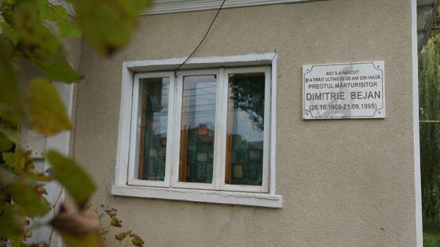 Simpozion dedicat părintelui mărturisitor Dimitrie Bejan: Anul acesta s-au împlinit 25 de ani de la trecerea lui la cele veșnice