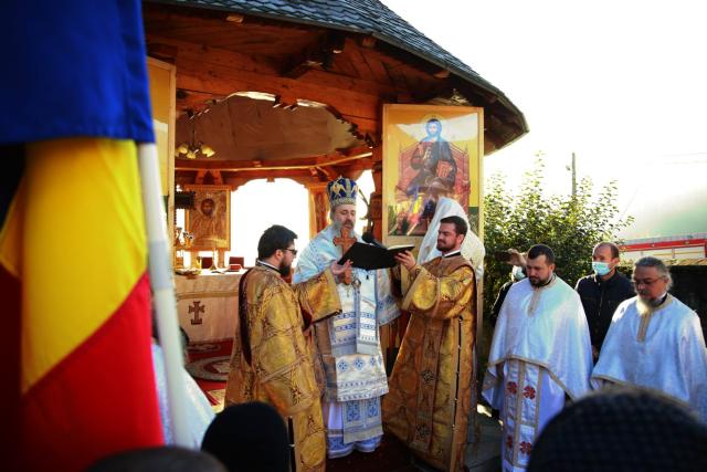 (Video) Zi de hram la Mănăstirea Petru Vodă din județul Neamț