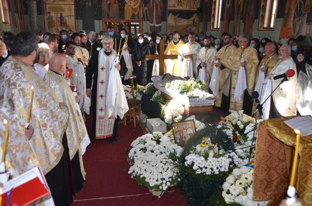Fostul protoiereu de Fălticeni, părintele Constantin Patrolea, a fost condus spre cele veșnice
