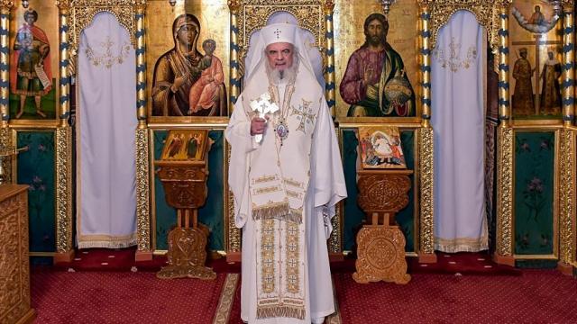 Părintele Patriarh Daniel: „Femeia bolnavă și mai-marele sinagogii din Capernaum ne învață smerenia și credința”