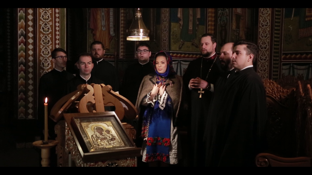 (Video) „La săvârșitu' lumii” – Nicoleta Iulia Câmpan și grupul psaltic „Theologos”