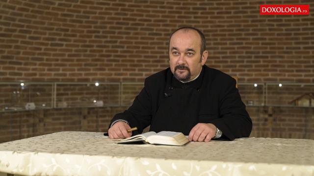 (Video) „Iar Dumnezeu i-a zis: Nebune!” – Explicații la Evanghelia Duminicii a 26-a după Rusalii