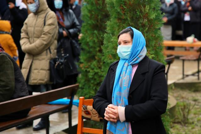 IPS Mitropolit Teofan, la Osoi: „Cea mai mare bogăție în viața omului este credința în Hristos – Dumnezeu”