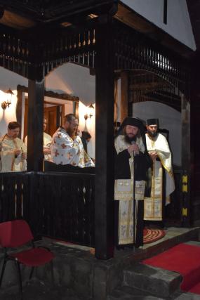 Sfințire de casă parohială la Crasnaleuca. PS Părinte Damaschin Dorneanul a săvârșit slujba